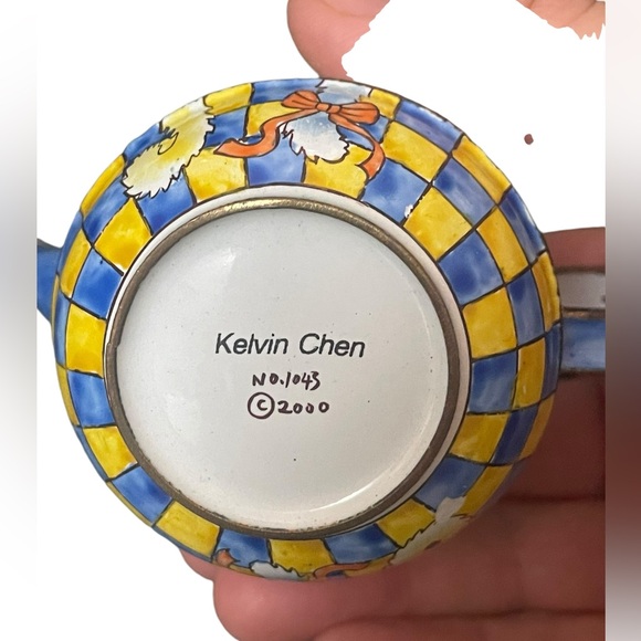 Vintage 2000 Kelvin Chen Two Cats Miniature Enamel Teapot Trinket Box #1043 - Picture 4 of 5